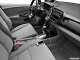  Zune and auxiliary jack photo